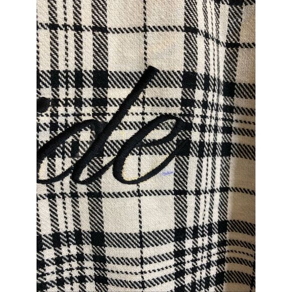 Seline Lounge • BRIDE • Black/White Plaid Flannel Tunic Button-down Ling Sleeve - Picture 10 of 16